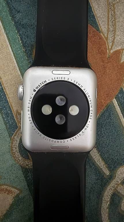 Apple Smartwatch: Apple Watch series 3.  38mm GPS – Usato da Monte Carasso venduto da Ely67 3