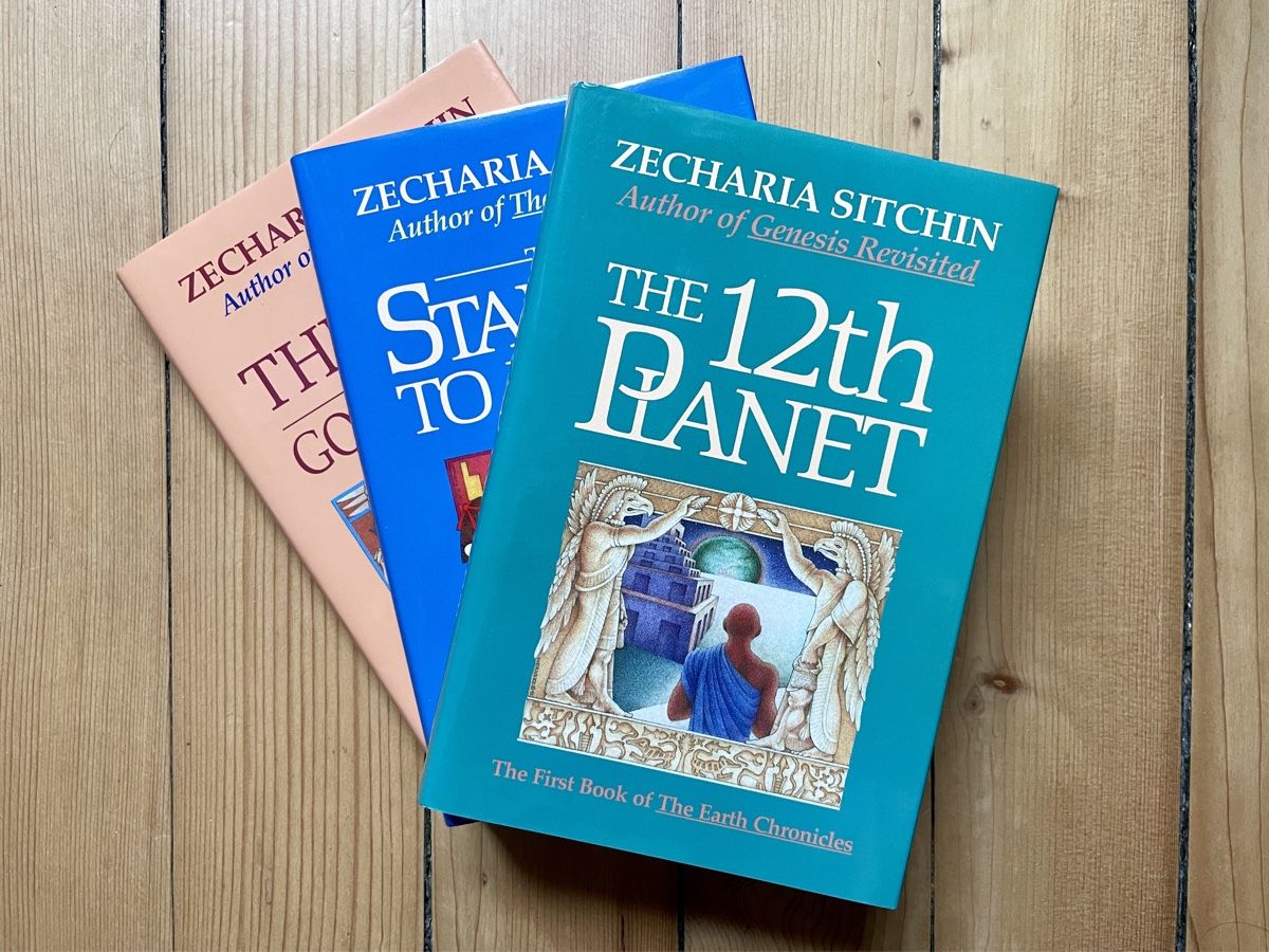 Libri: Zecharia Sitchin - The Complete Earth Chronicles – Nuovo (secondo la descrizione) da Genève venduto da Januacoeli 3