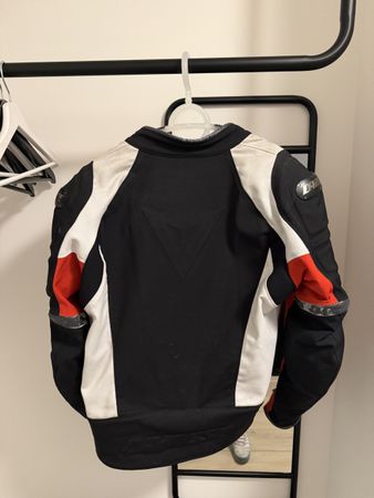 Motorradjacke Dainese Grösse 50 rot/schwarz guter Zustand
