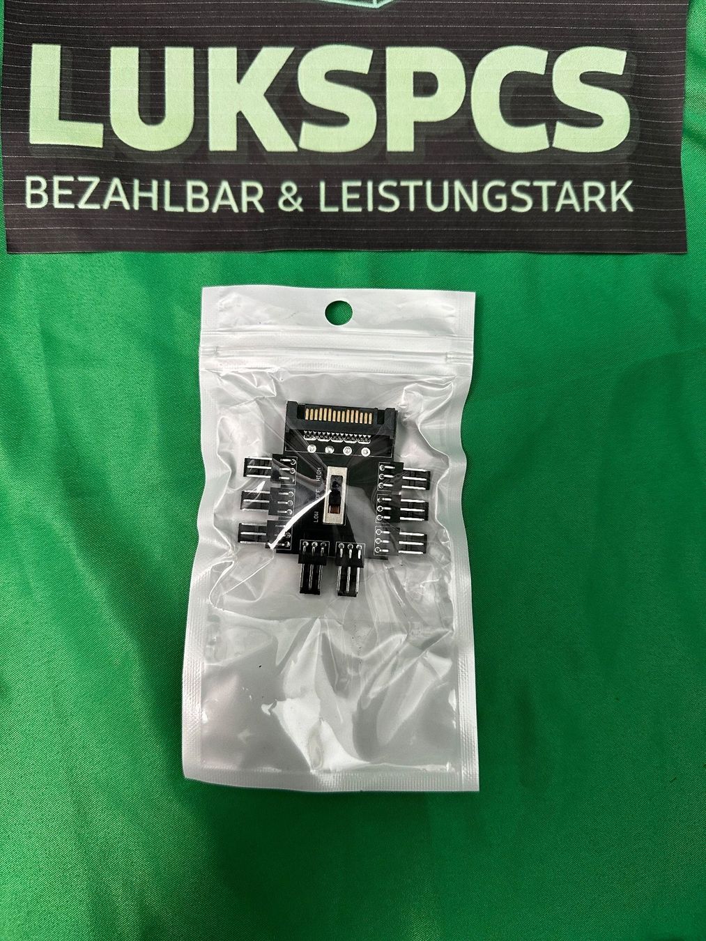 PCs: 🟢PREIS-KNALLER: 3 PIN Computer PC Lüfter HUB – Neu und originalverpackt aus Rorschacherberg von LuksPCs