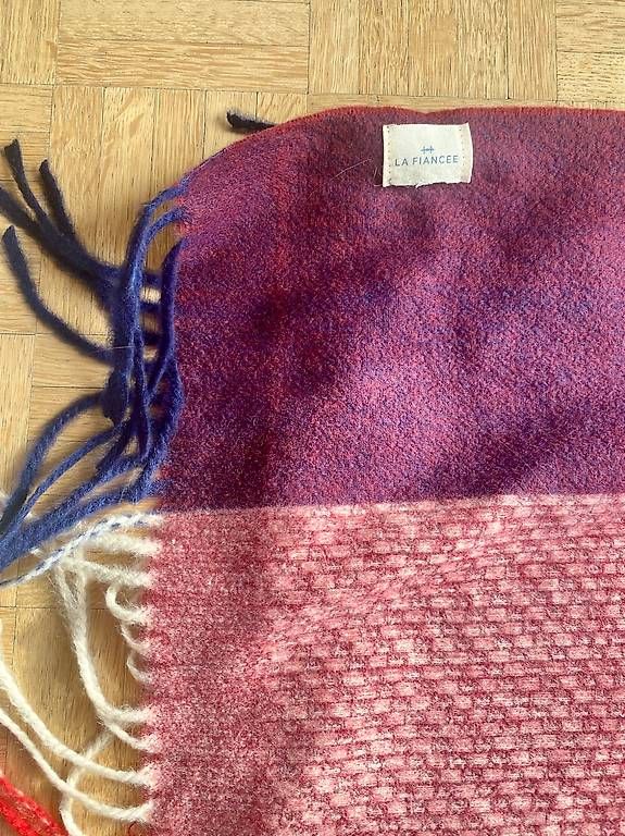 Foulard & Sciarpe: Écharpe multicolore marque La Fiancée – Nuovo (secondo la descrizione) da Neuchâtel venduto da duprazs 2
