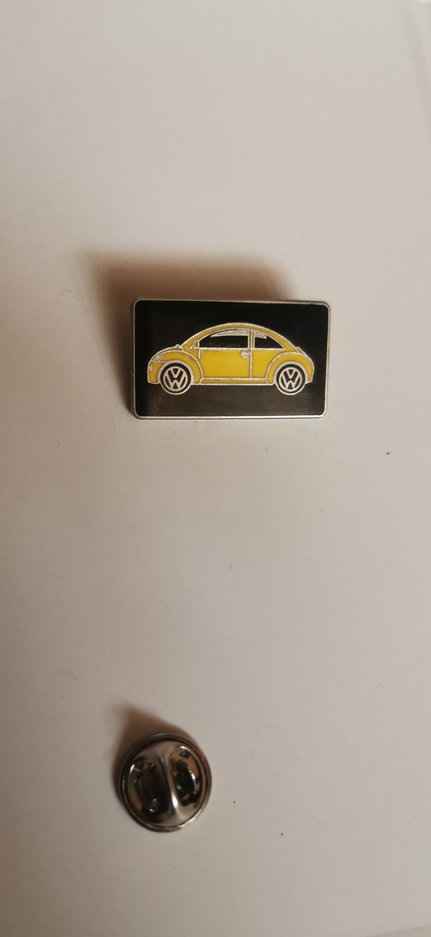 Plaquettes & Badges: Pin New Beatle – D'occasion à Genève par vins50