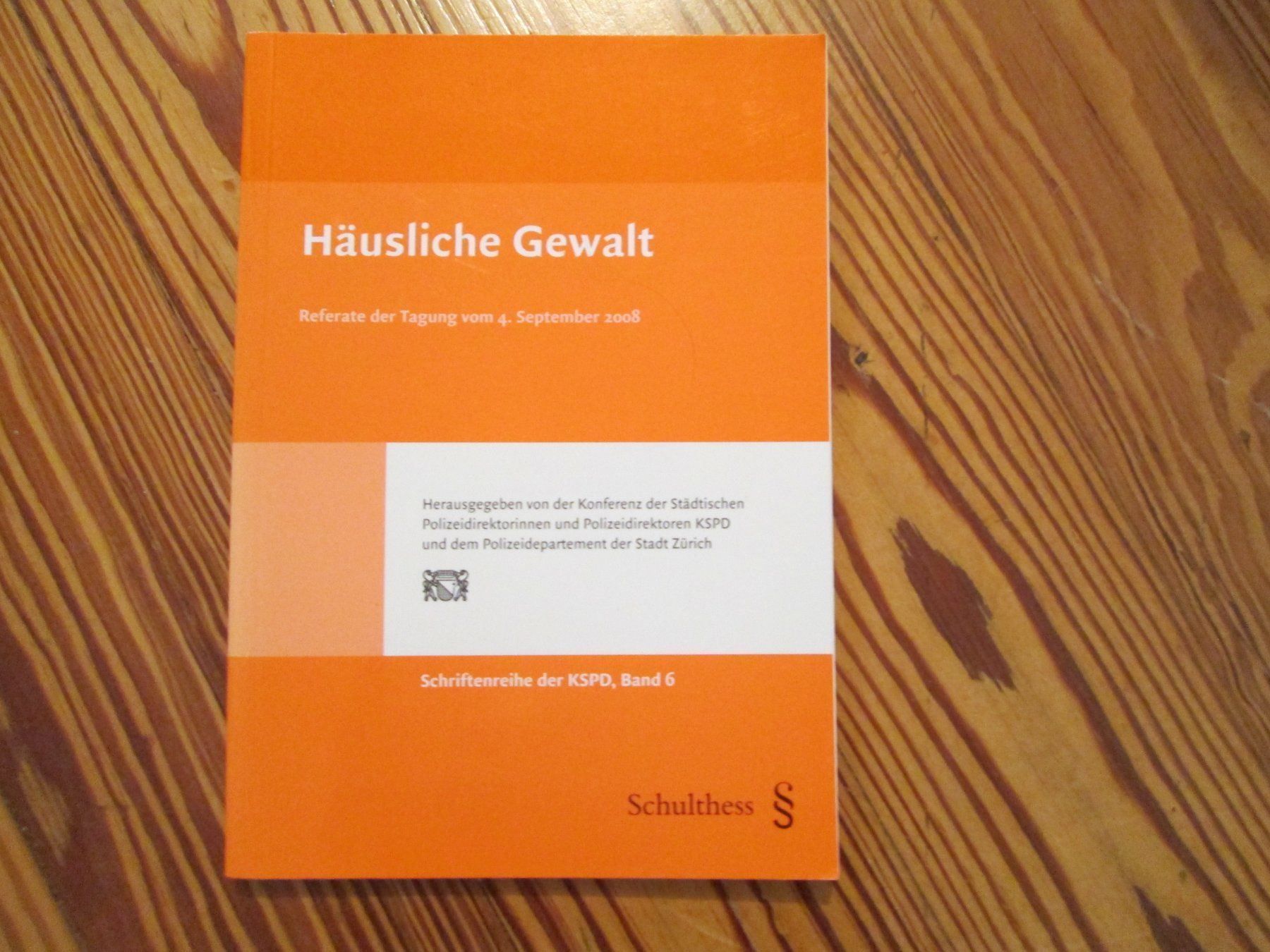 Libri: Häusliche Gewalt – Usato da Neuchâtel venduto da Dualseele 1