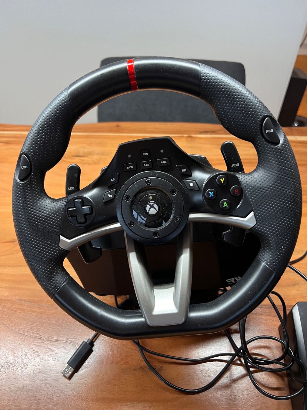 Controller: Lenkrad für XBOX ab 89.- – Usato da Ruswil venduto da Alesis25 1