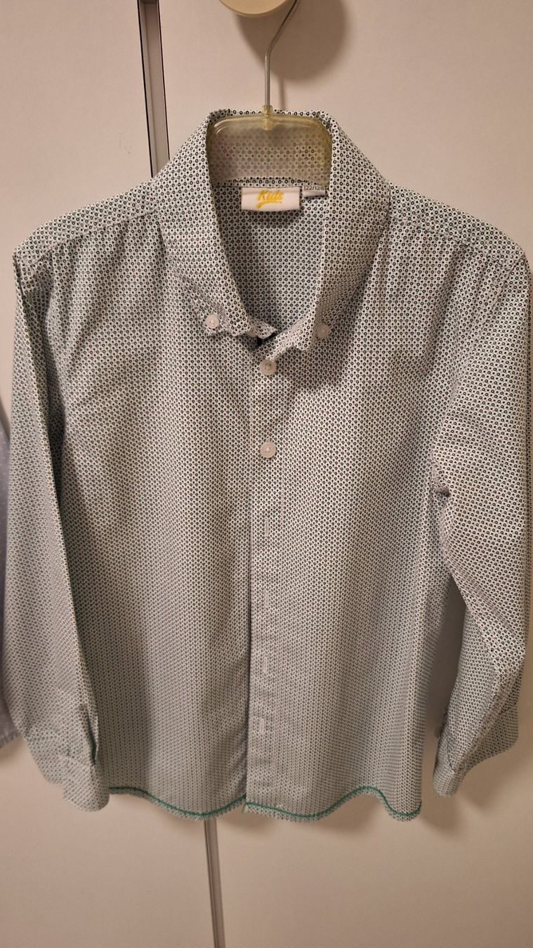 Camicie, T-shirt & Polo: 3 Jungenhemden Gr. 128 – Usato da Biberist venduto da rospel 3