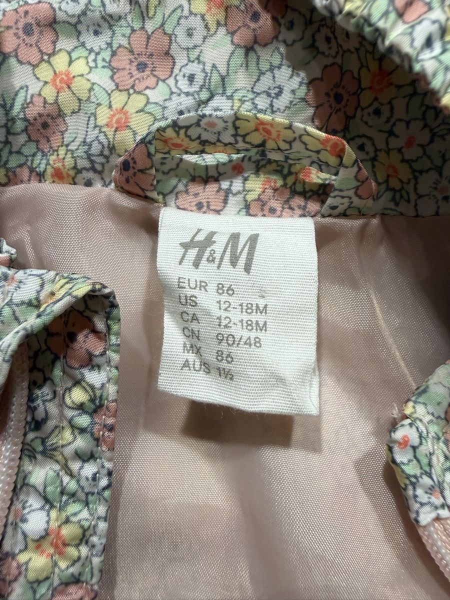 H&M Vestes & Manteaux: Leichte Jacke – Neuf (Voir description) à Fisibach par CarenG 2