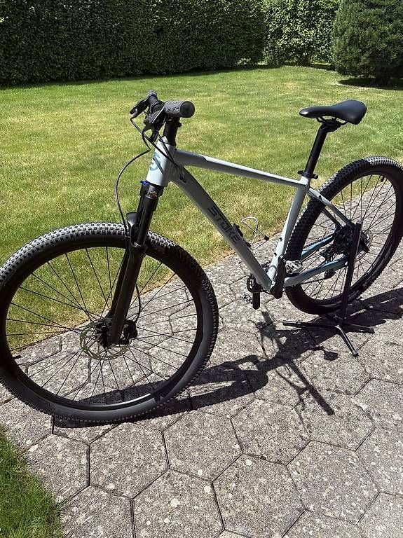 Velos: Mountainbike hellgrau Stoke Mace 29 neuwertig mit Garantie – Gebraucht aus Zofingen von Relaxed43