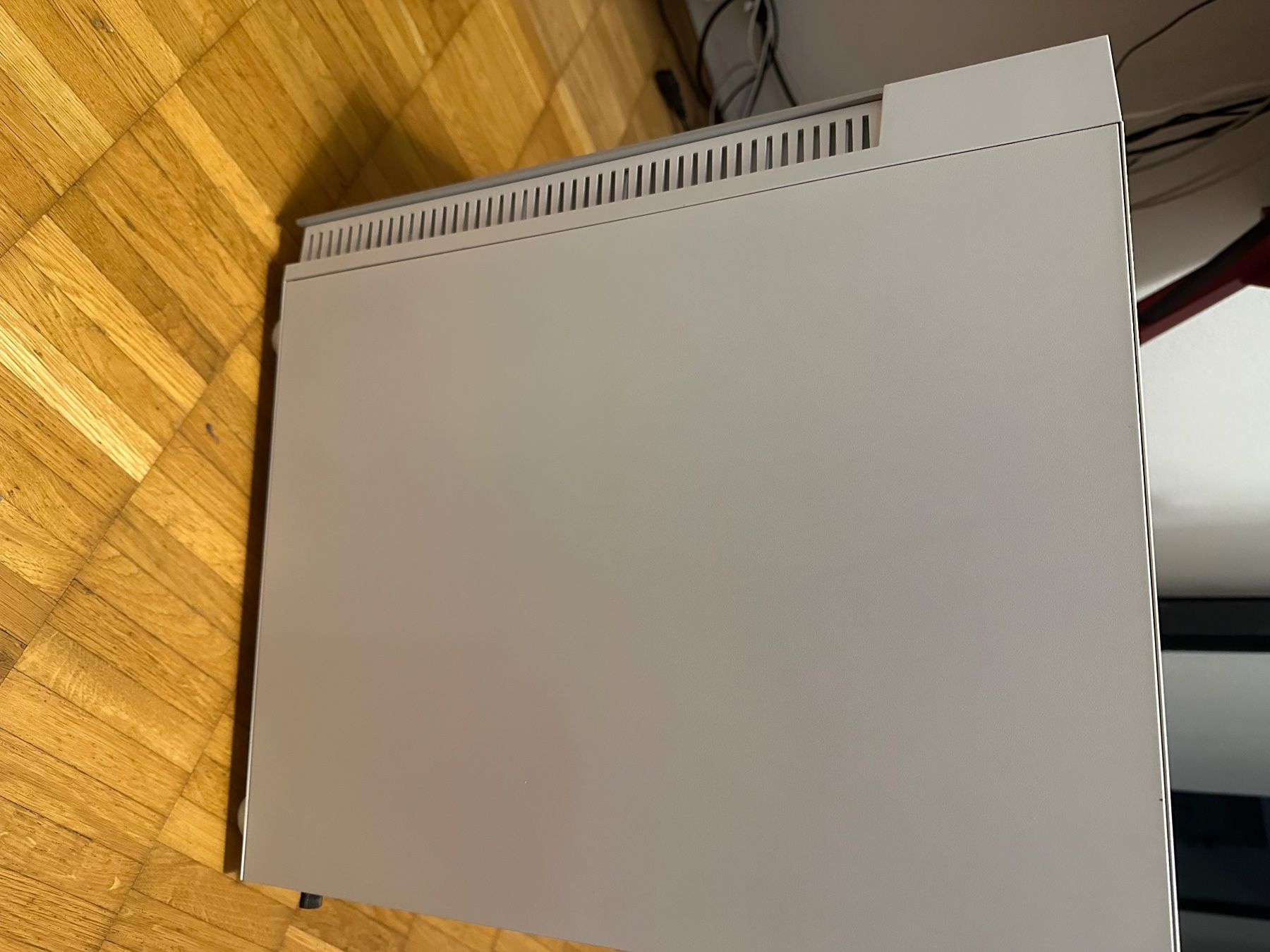 Thermaltake Custodie: Pc case Thermaltake View 200 TG – Usato da Lugano venduto da tit_bcf8 3