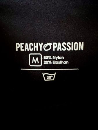 2 paar Leggins 1 x Peachy Passion und 1 x Calzedonia