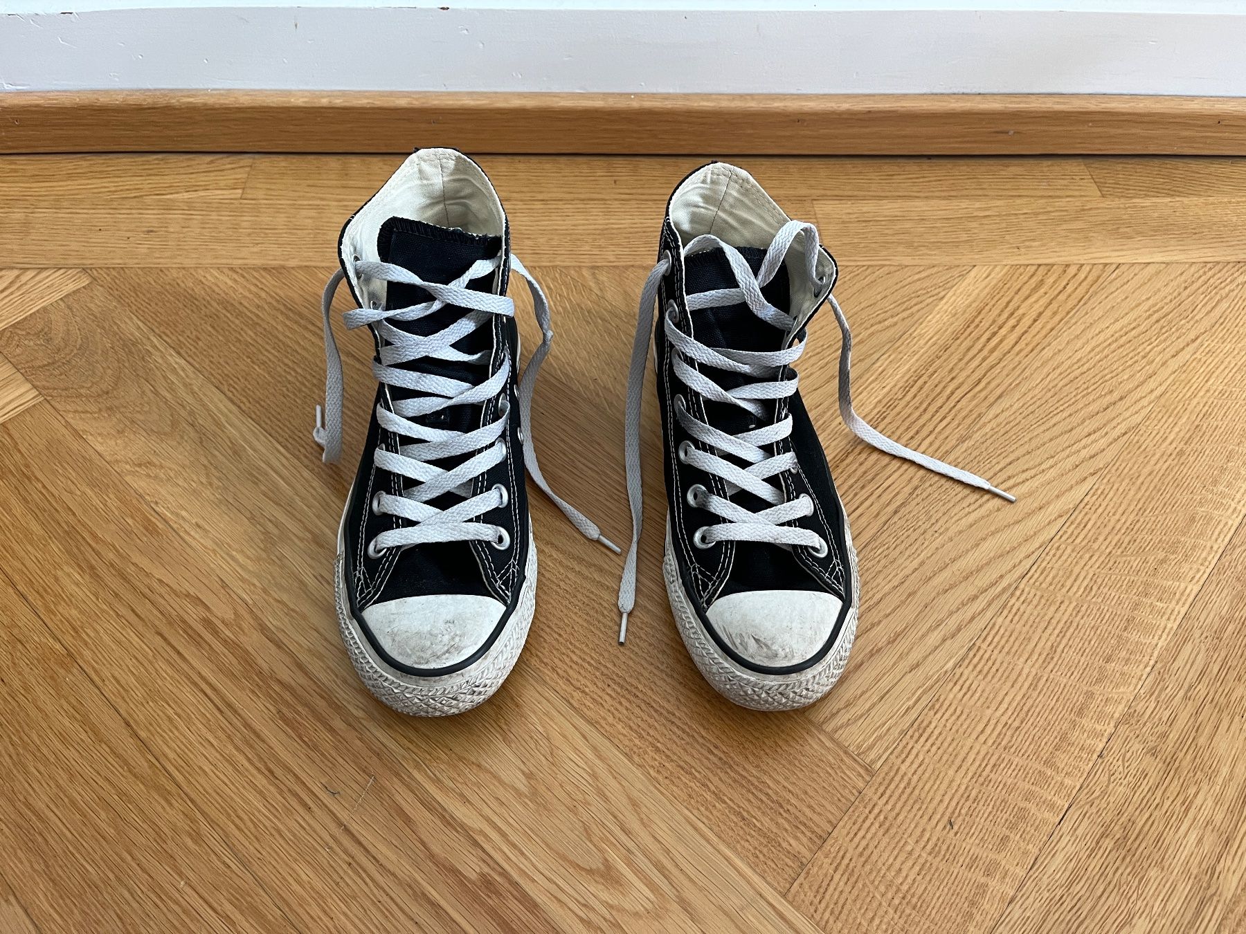 Converse Scarpe da donna: Converse Chuck Taylor schwarz Gr. 37 Klassiker – Usato da Zürich venduto da bretxo 5