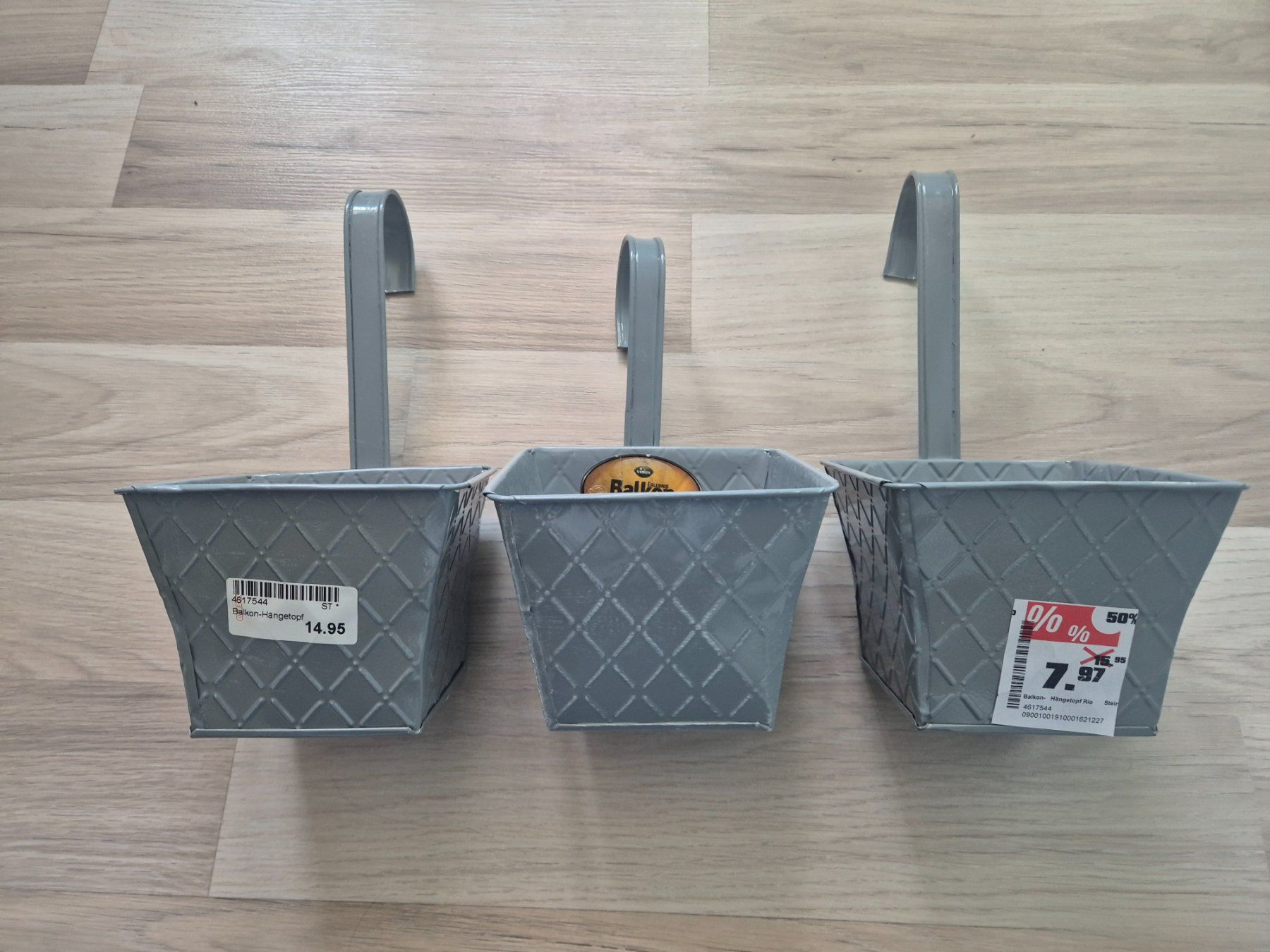 Vasi per fiori: 3-er Set Balkon-Hängetopf Rio eckig 10.5cm hoch – Nuovo (secondo la descrizione) da Abtwil SG venduto da Delfine5