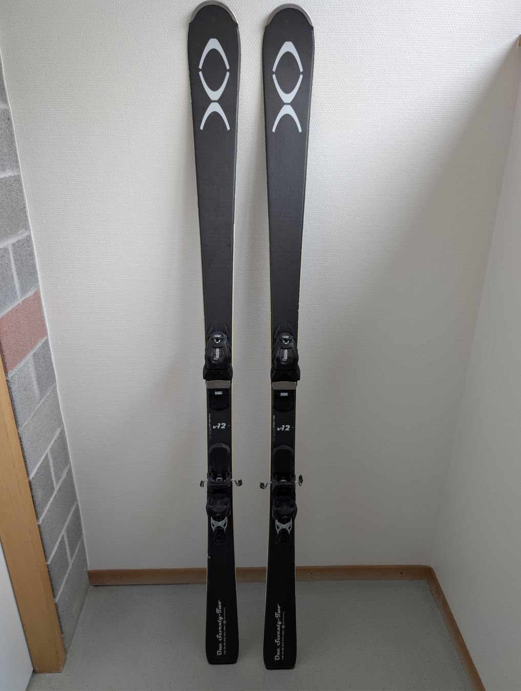 Skis: Exonde skis 172cm – D'occasion à Lausanne par fil_czl9