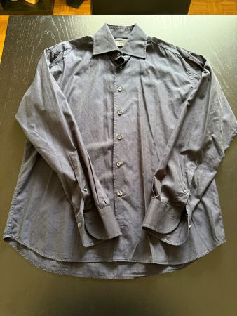 Nicos Hemd Grösse 39 dunkelblau mit Pünktchen, 100% Baumw...