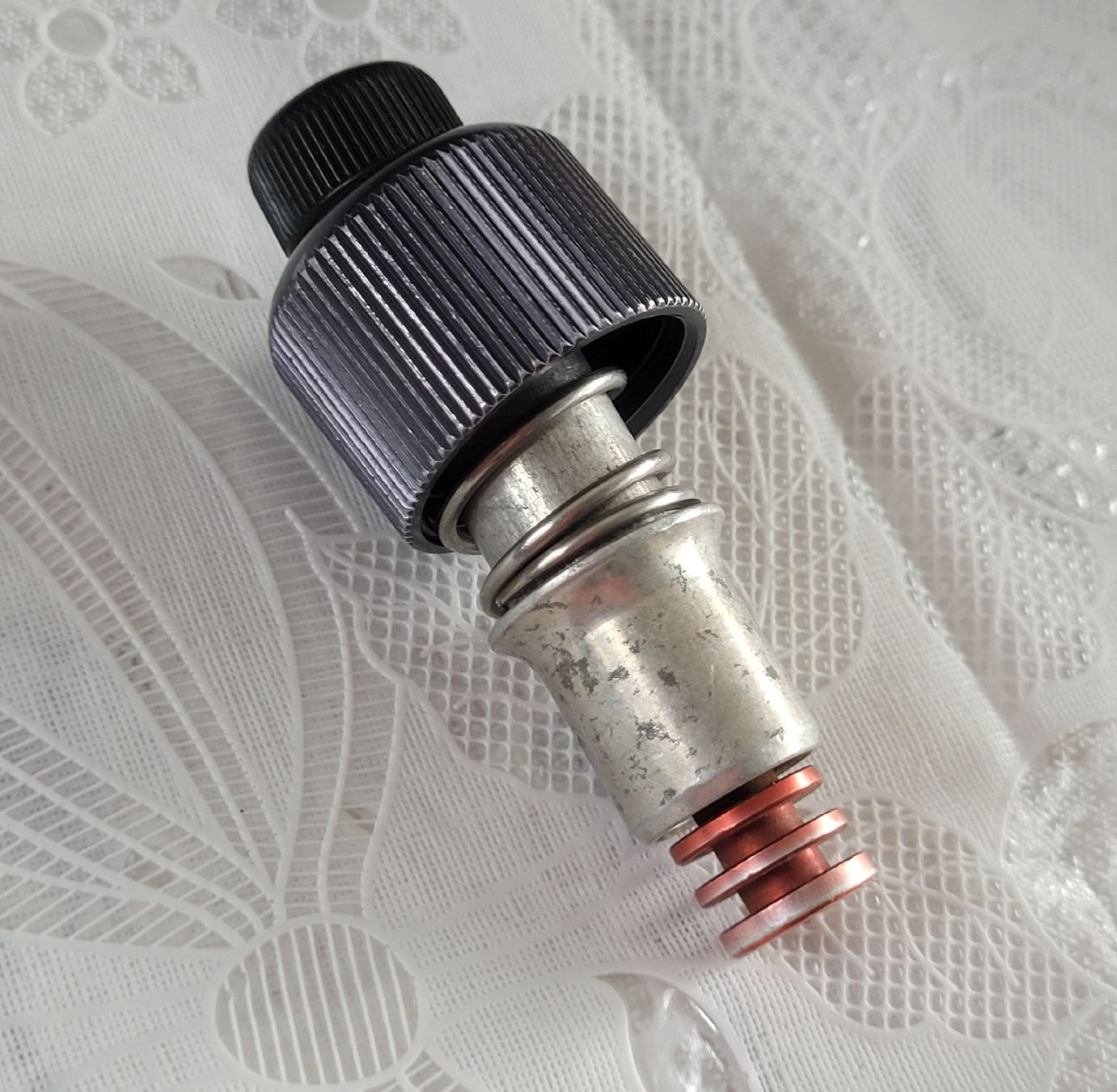Duromatic Pentole: Ersatz Ventil zu Vintage Duromatic Dampfkochtopf  – Usato da Buttikon SZ venduto da Renco