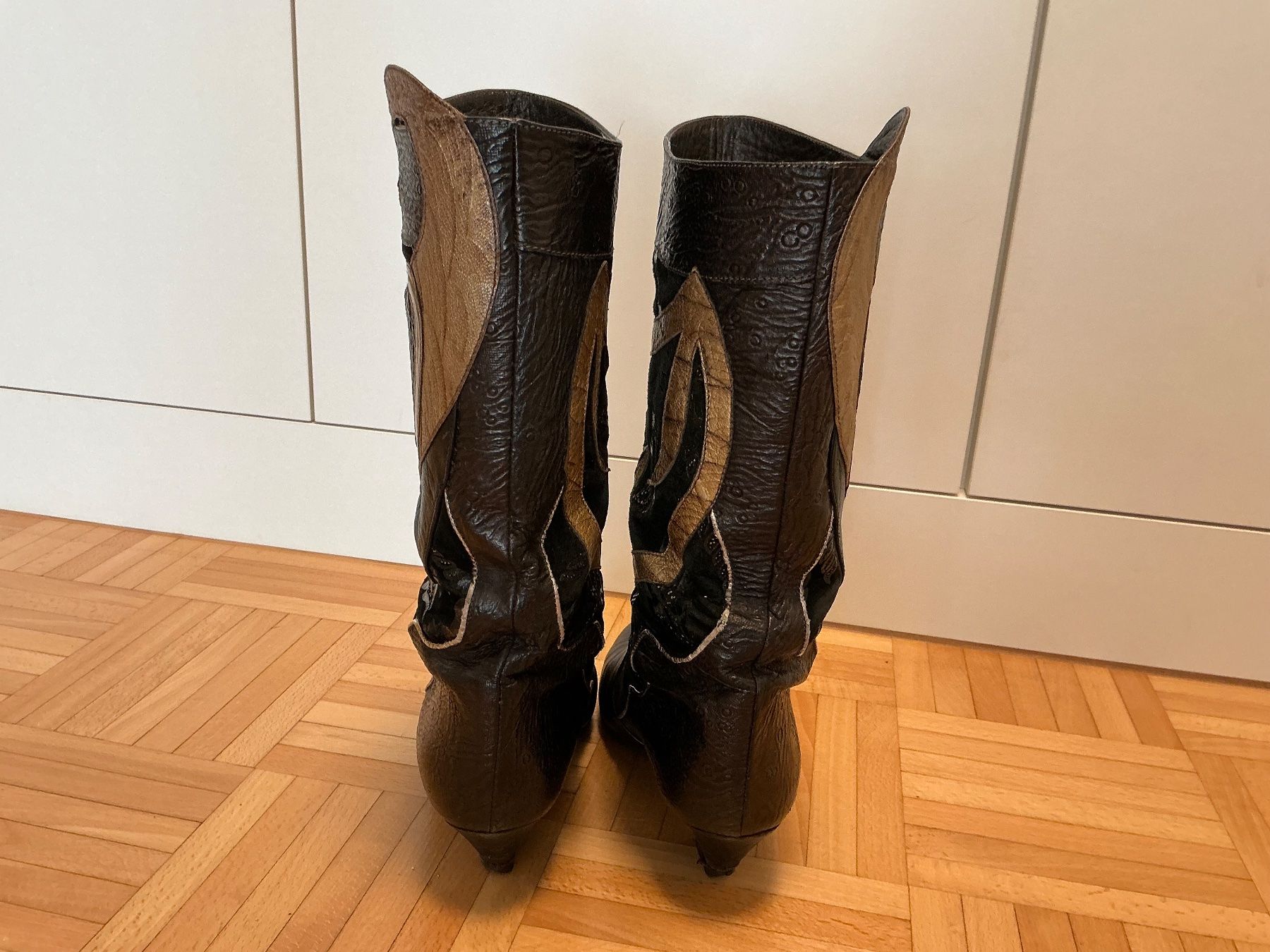 Scarpe da donna: Vintage Stiefel aus Leder, Grösse 36 – Usato da Zürich venduto da Mia712 3