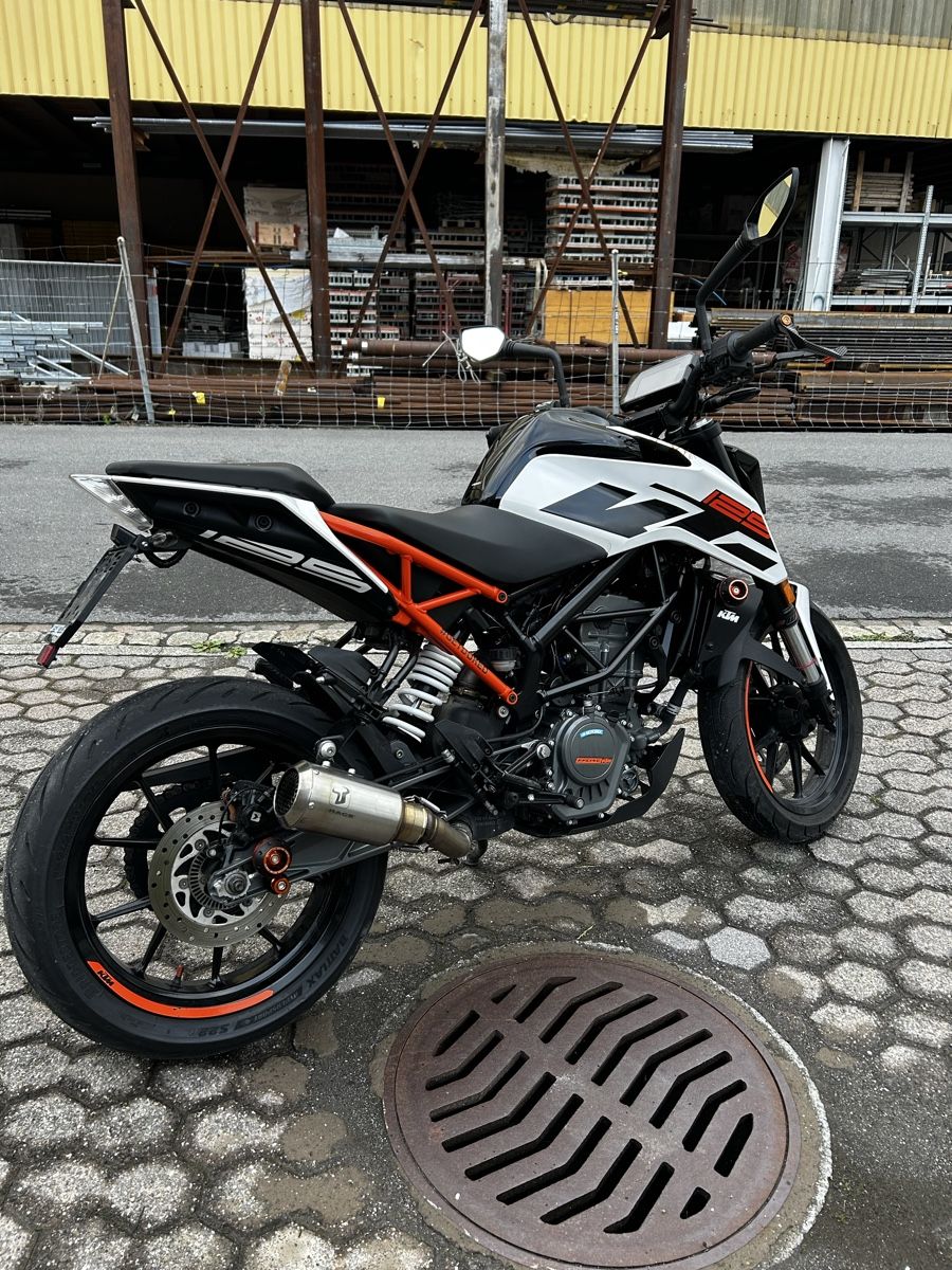 KTM Strada: KTM 125 Duke  Top Zustand – Usato da Maienfeld venduto da MoehrAG 3