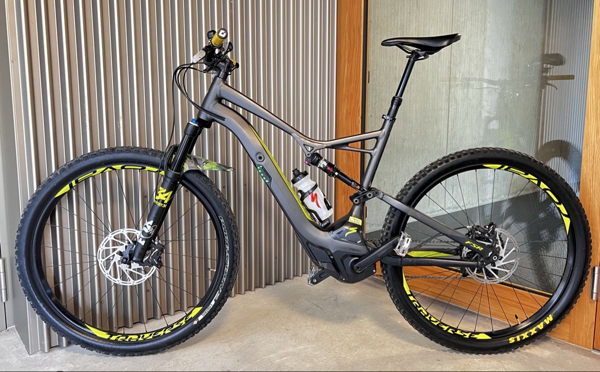 Specialized Velos: Specialized Turbo Levo Fully eBike – Gebraucht aus Zürich von