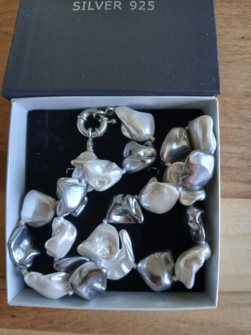 Ketten: Real raw pearls necklace - hardly worn – Gebraucht aus Dübendorf von LoRi-2026 2
