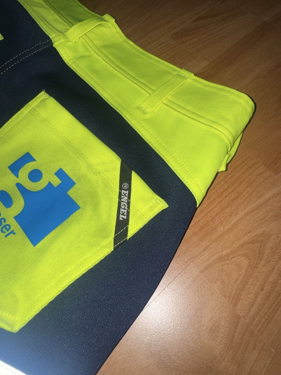 Pantaloni: Engel Arbeitsshorts Warnschutz Gelb Grösse 52 – Usato da Zeglingen venduto da nor_6sjq 6