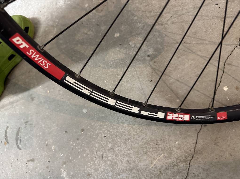 Shimano Pneumatici & Ruote complete: Roue avant 28/29pouces – Usato da Aigle venduto da blizzard007 2