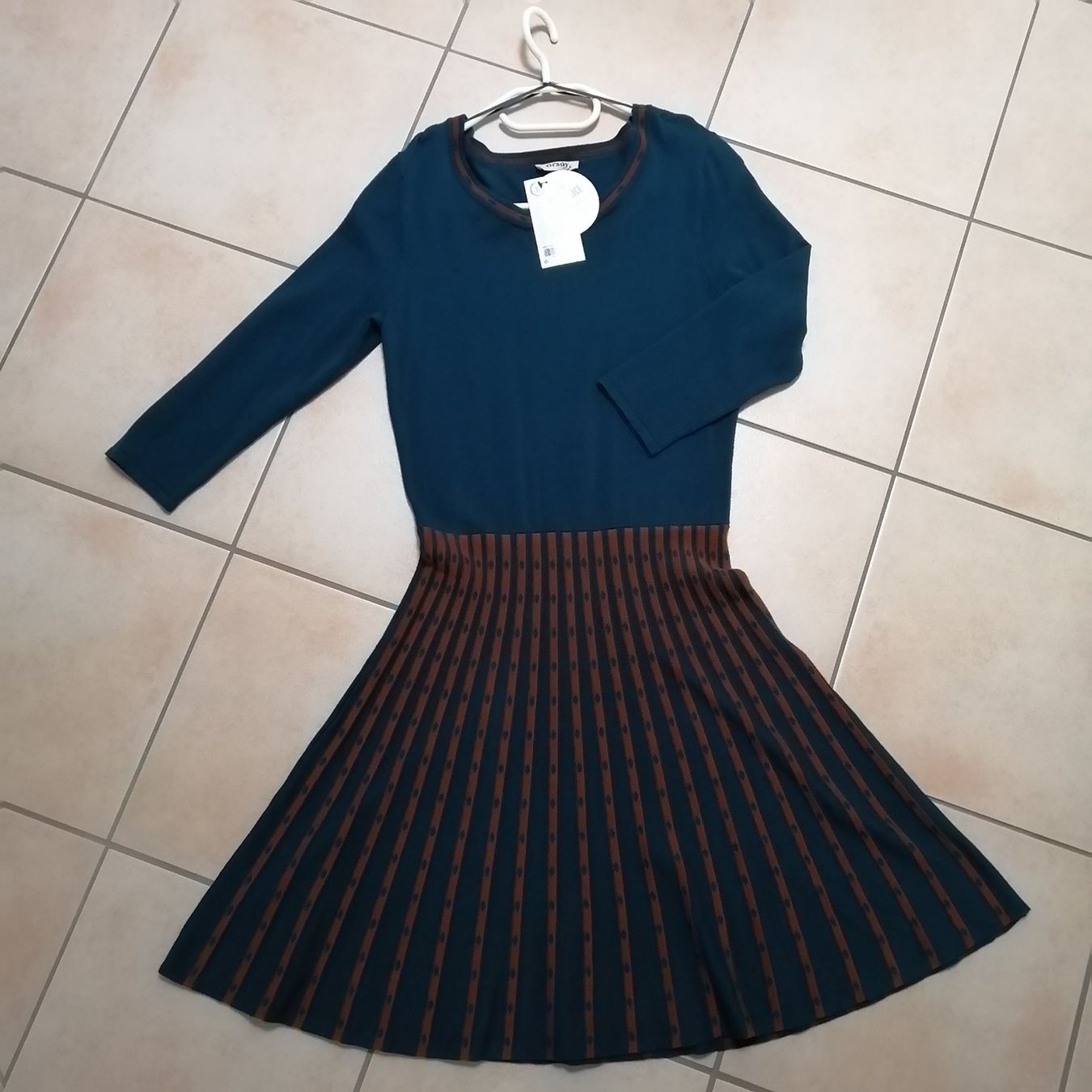 Orsay Vestiti: Kleid Gr. S "Orsay" NEU – Nuovo e nell'imballaggio originale da Henau venduto da AXAA