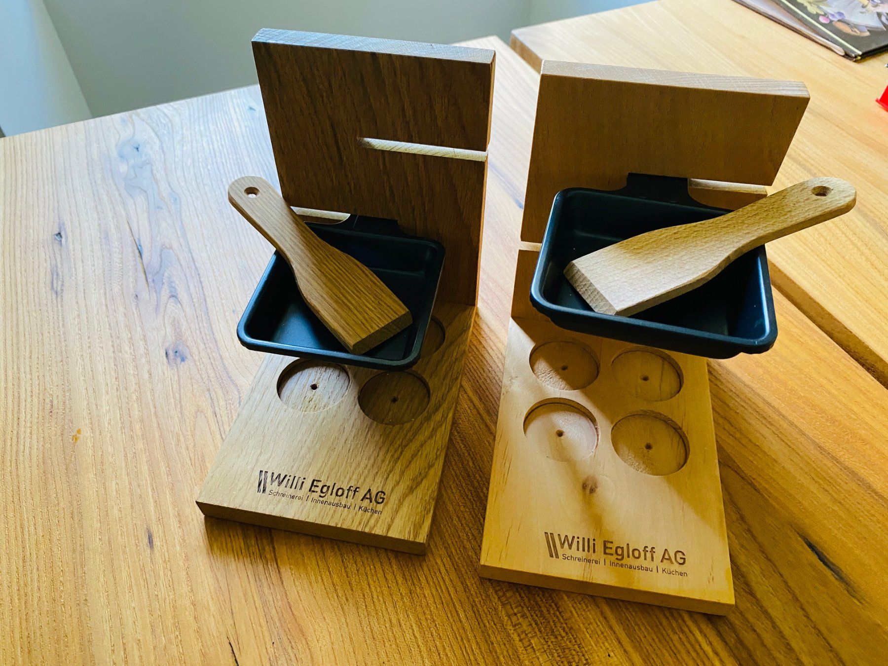 Elettrodomestici da cucina: zwei Outdoor Racletteöfeli – Nuovo (secondo la descrizione) da Kastanienbaum venduto da Niara2
