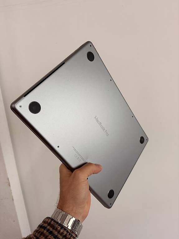 Notebooks: MacBook Pro M2 PRO  – Gebraucht aus Payerne von sbr_6ltj 2