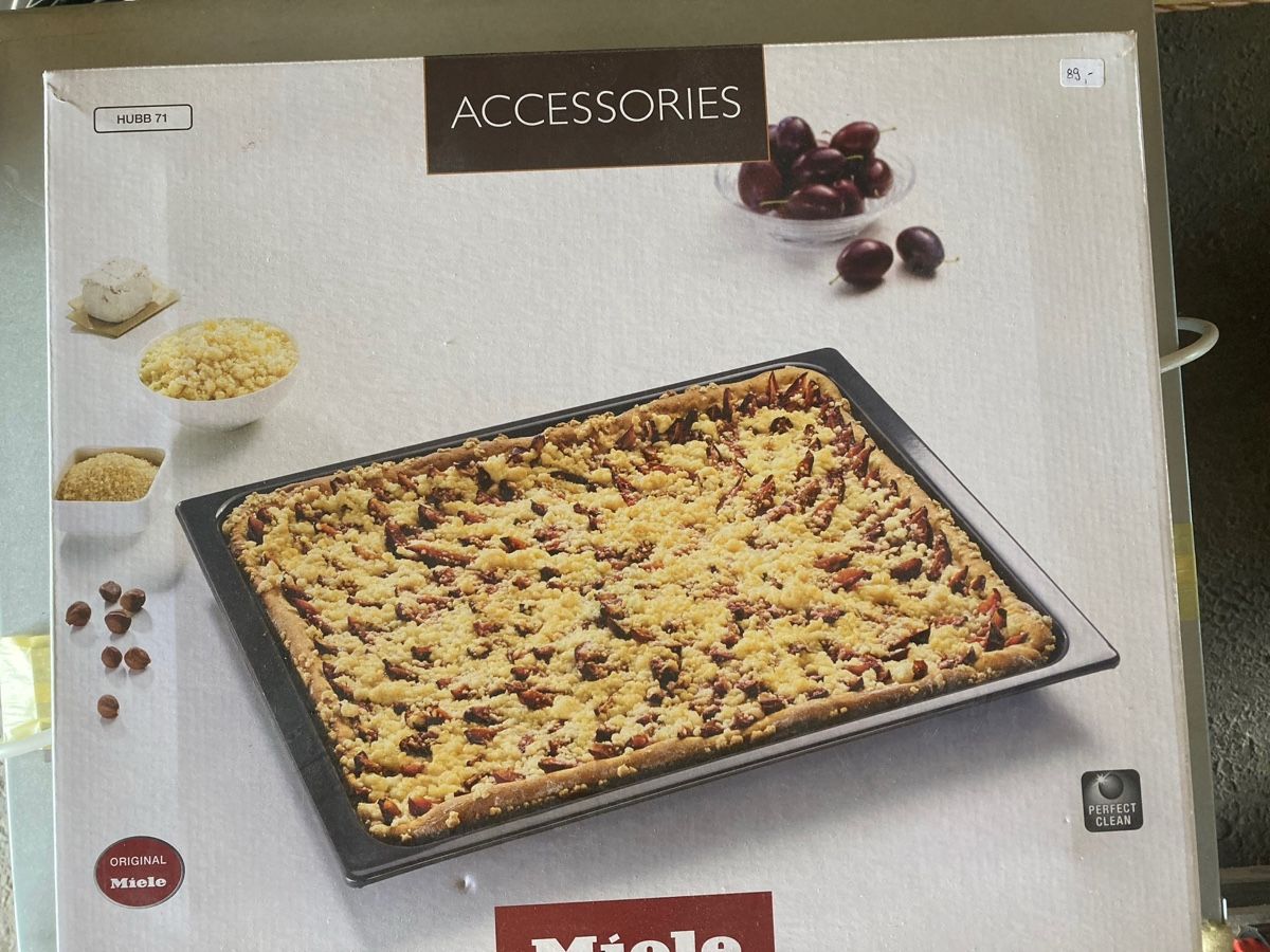 Cucine complete: MIELE Universal- Kuchenblech – Nuovo e nell'imballaggio originale da Walliswil b.Wangen venduto da gicco01