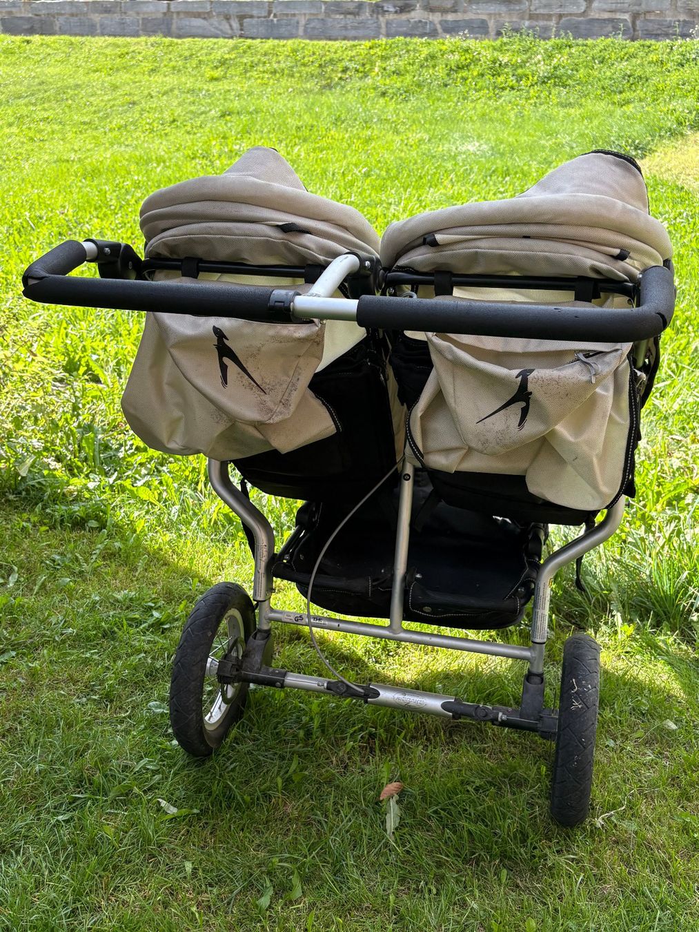 TFK Carrozzine: Zwillingskinderwagen – Usato da Vals venduto da retibina 1