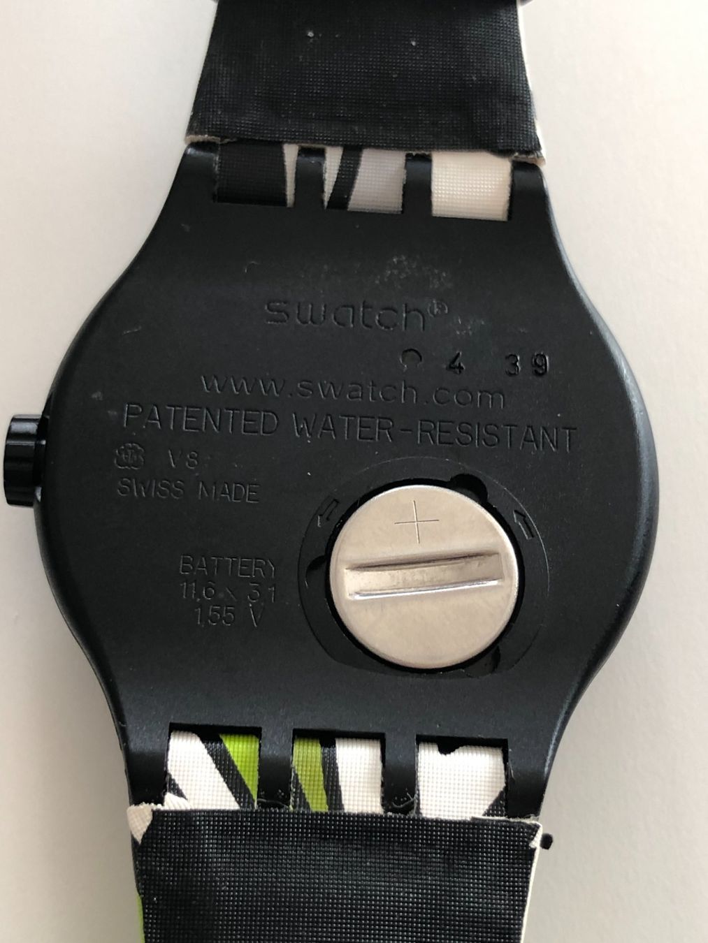 Swatch Orologi: Swatch Gent X-Large "Dragon's Revenge" SUDB112 – Usato da Binningen venduto da Steffisboerse 8