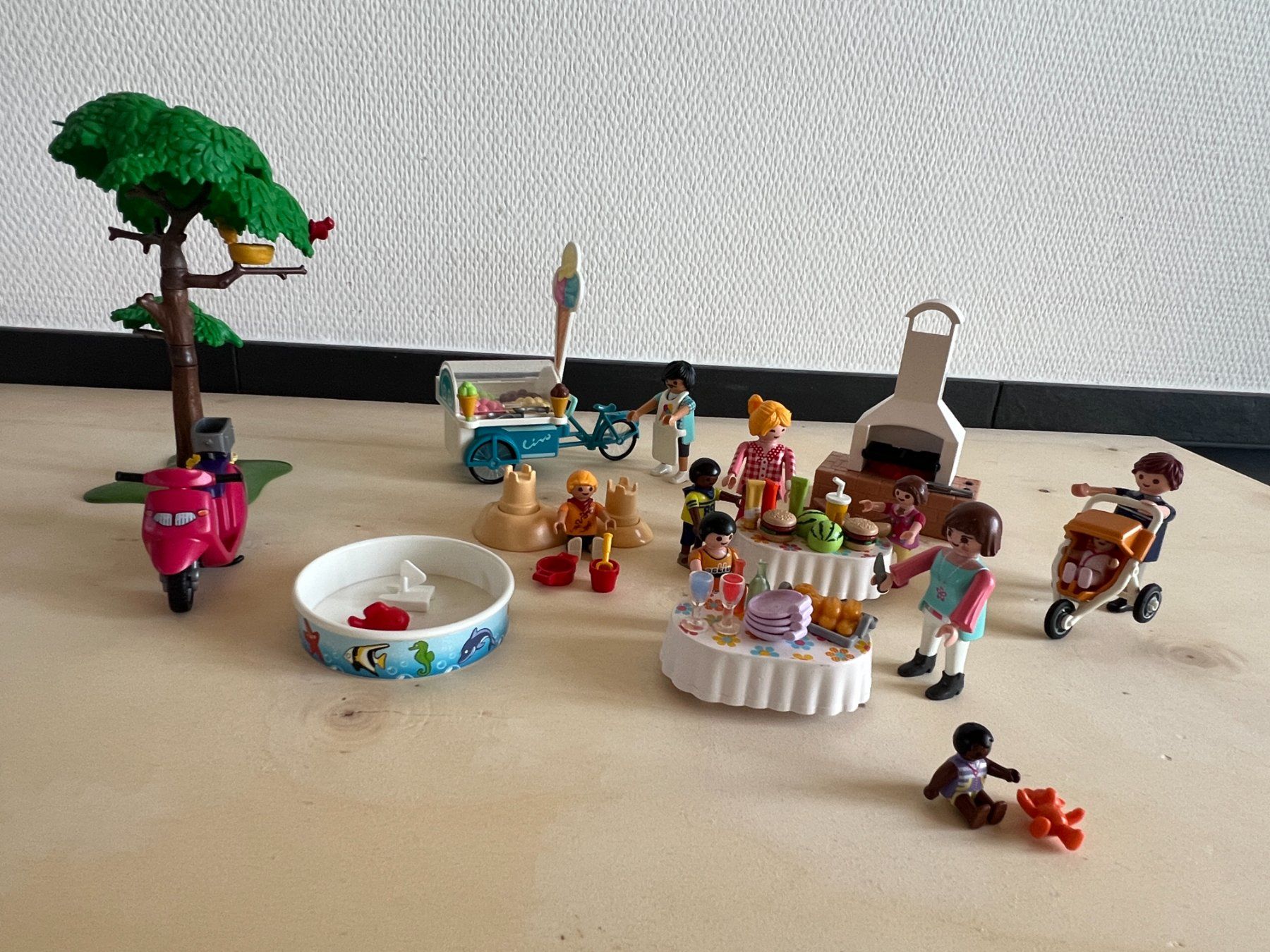Playmobil Giocattoli: Playmobil Grillparty und Eisverkauf – Usato da Sonnental venduto da sunnyside_m