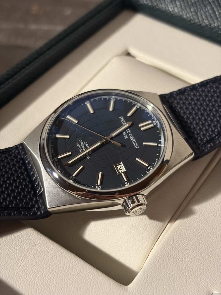 Frederique Constant Uhren: Frederique Constant Highlife Automatic COSC – Neu (gemäss Beschreibung) aus Rougemont von Fossati07 5