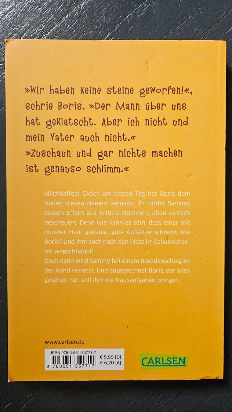 Livres: Buch Milchkaffee und Streuselkuchen – D'occasion à Basel par True_Hofer_Store 1