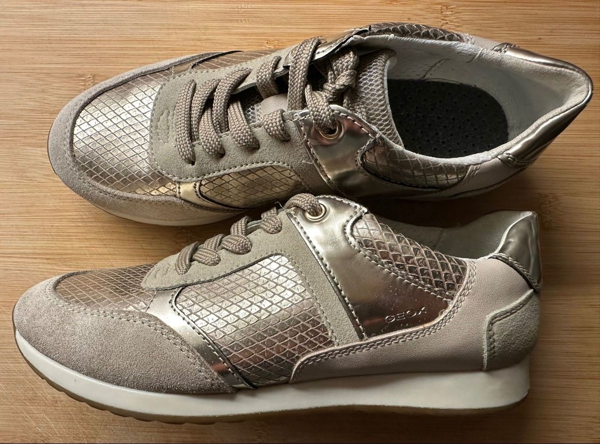 Scarpe da donna: Geox Sneakers – Usato da Ipsach venduto da Lary_Sommer 1