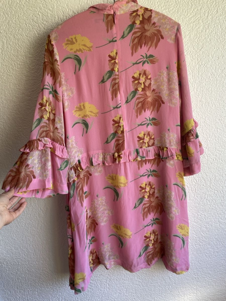 Ganni Vestiti: Robe Ganni fleurs rose   – Usato da Martigny venduto da Lea_lucci 4