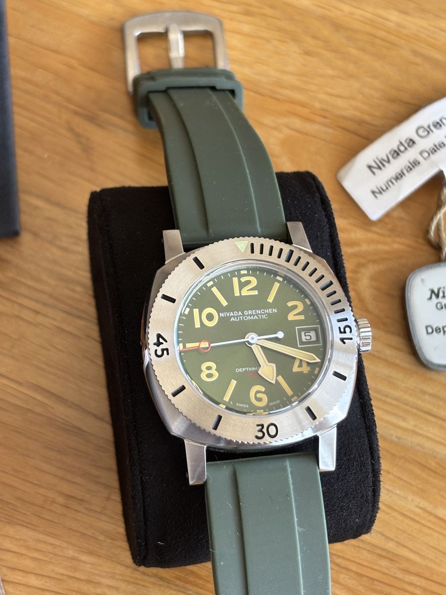 Nivada Orologi: Nivada Grenchen Uhr - Depthmaster Olive – Nuovo (secondo la descrizione) da Siebnen venduto da OGKurt