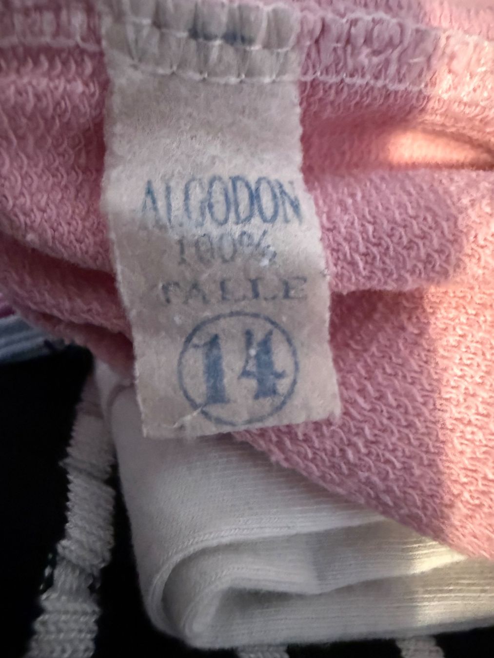 Nike Pantaloni: Kinder Shorts pink Grösse 122 Nike – Usato da Hundwil venduto da Sandysan1702 3
