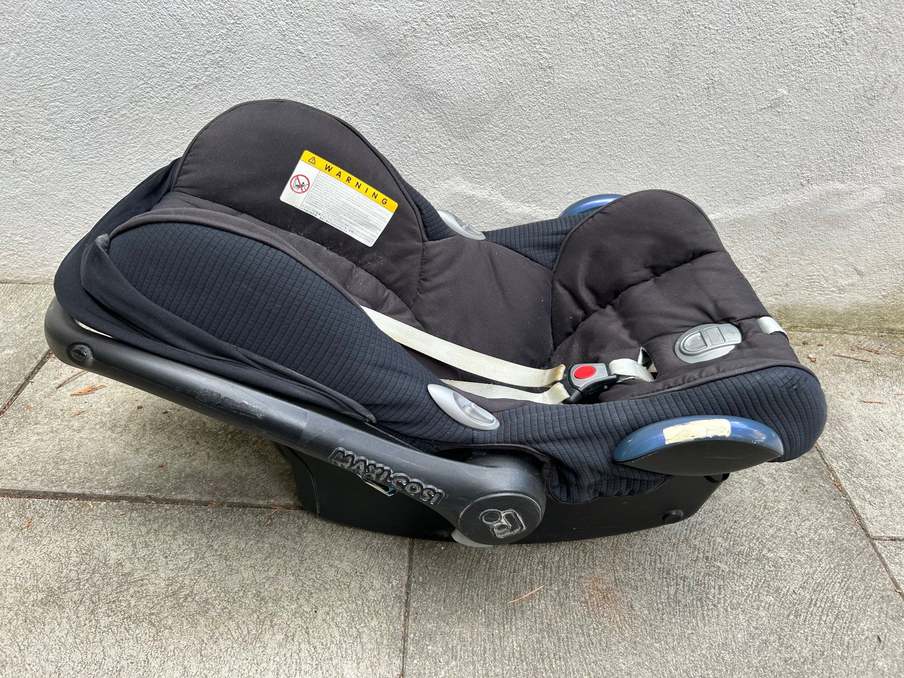 Maxi-Cosi Sièges auto: Maxi-Cosi Babyschale / Autositz – D'occasion à Zürich par sei_c56t