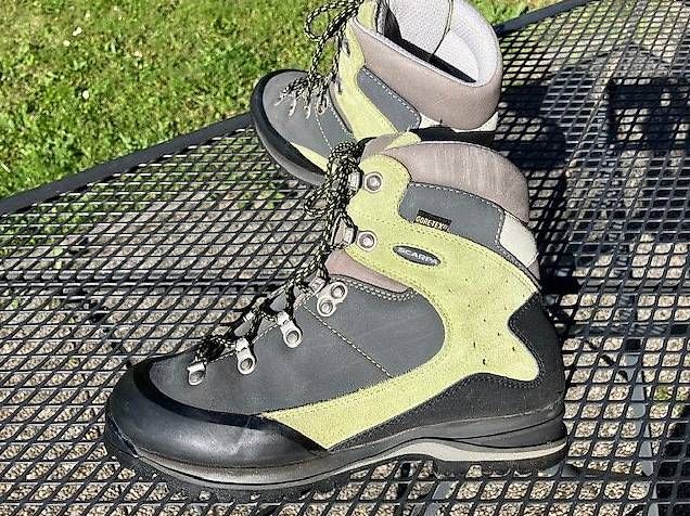 Scarpe da uomo: Scarpa chaussures de montagne 37 1/2 – Usato da Colombier VD venduto da DENYSE01 3