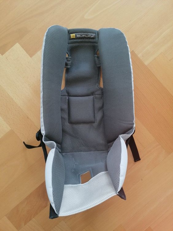 burley baby snuggler used