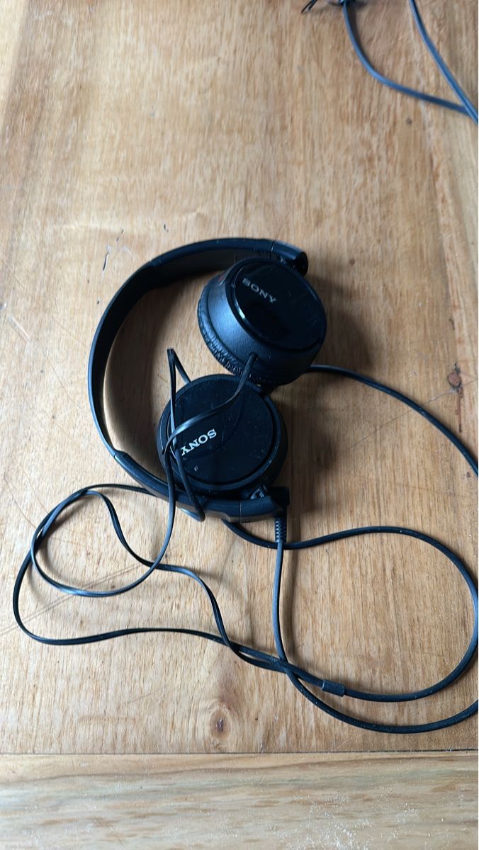 Sony Casques audio: Sony und Philips Kopfhörer – D'occasion à Frauenfeld par aluma14