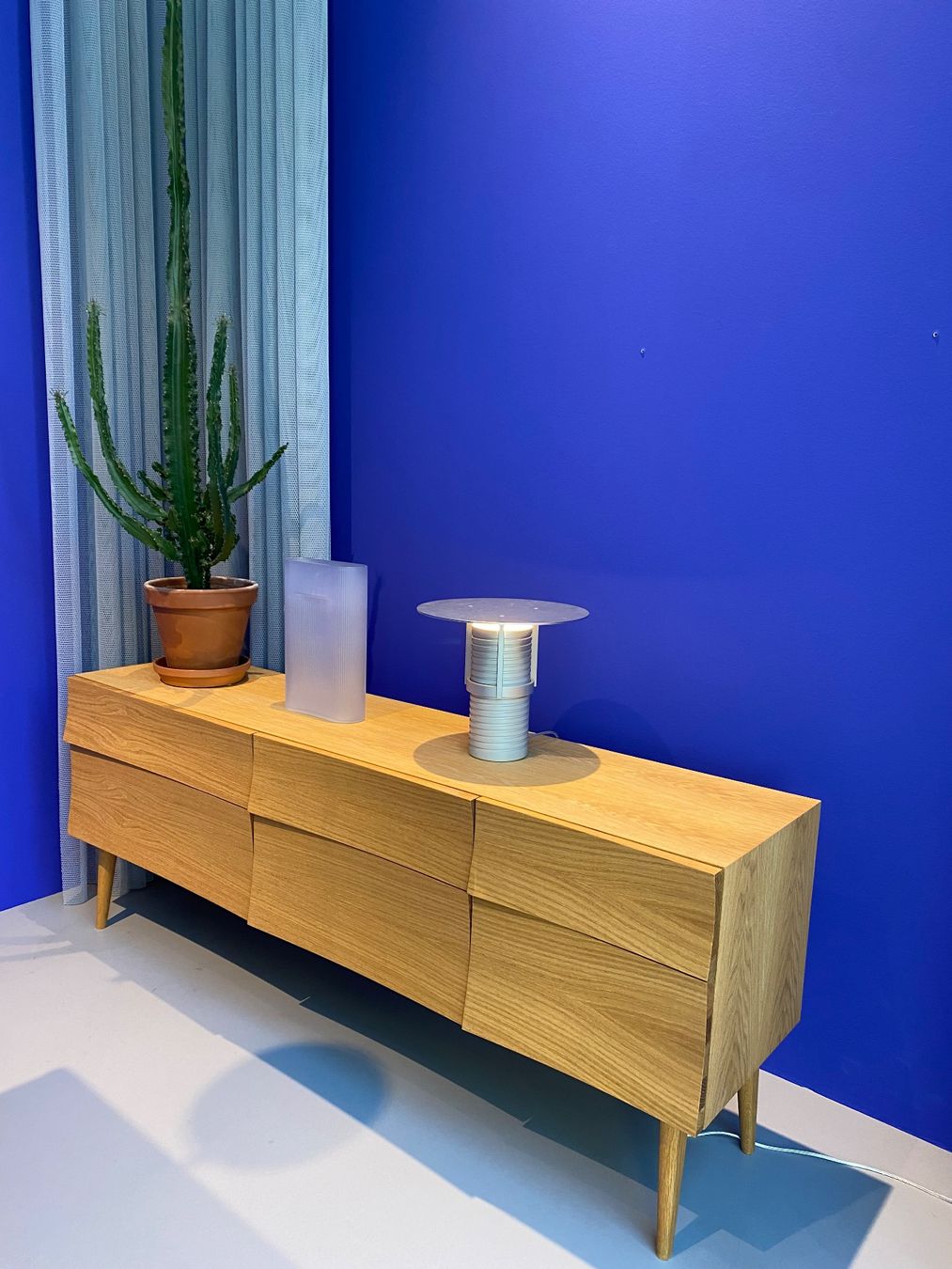 Muuto Cassettiere: Muuto - Reflect Sideboard – Usato da Zürich venduto da NordicSale 1