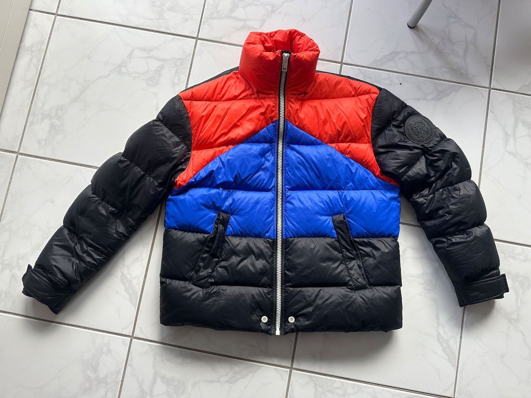 Diesel Giacche: DIESEL Daunen Jacke – Usato da Neunkirch venduto da internet-shop