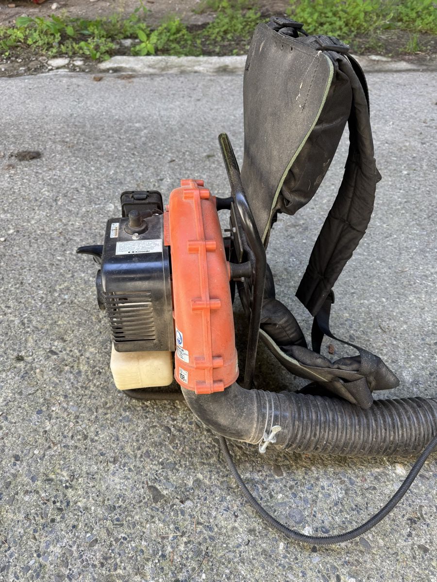 Husqvarna Soffiatori & Aspiratori per foglie: Husqvarna Laubbläser – Usato da Wolfhausen venduto da Schbubi 2