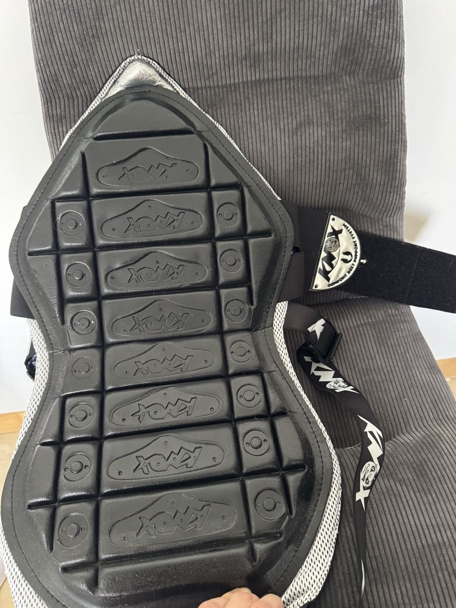 Protezioni & Imbottiture: KNOX Back Protector CE Level 2 Motorrad Grösse L 423130 – Nuovo (secondo la descrizione) da Dübendorf venduto da uji_p2hg 1