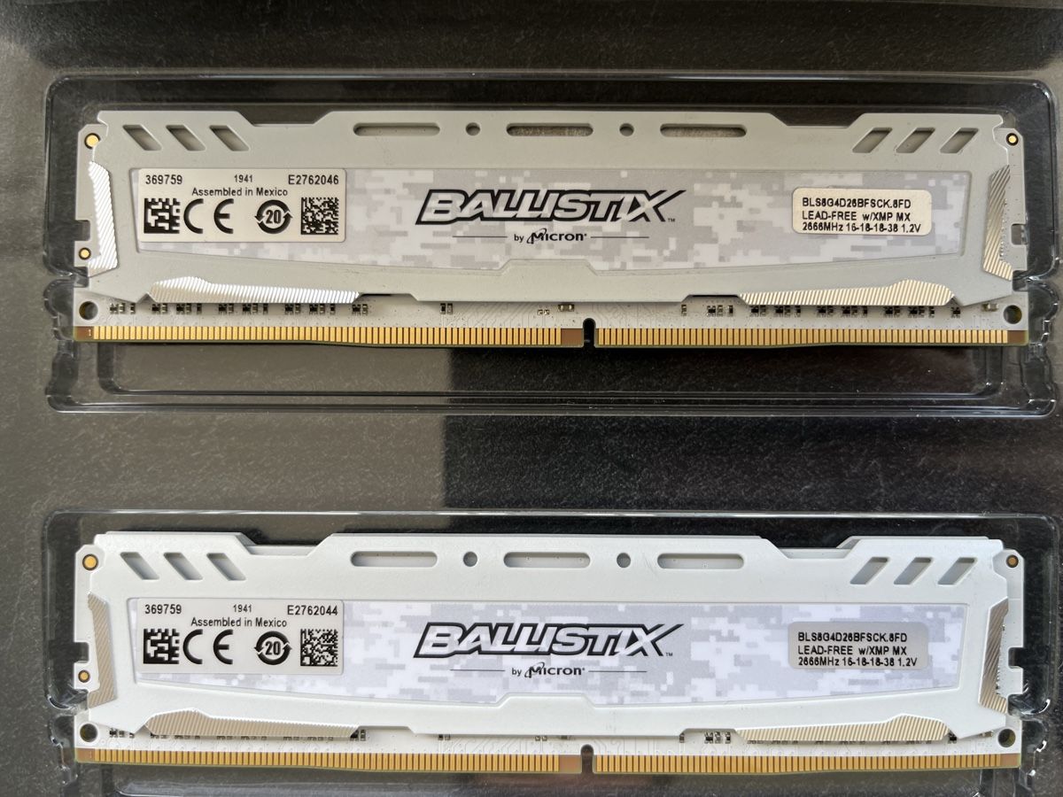 Mémoires / RAM: 2x 8GB RAM – D'occasion à Zürich par Lobos97 1