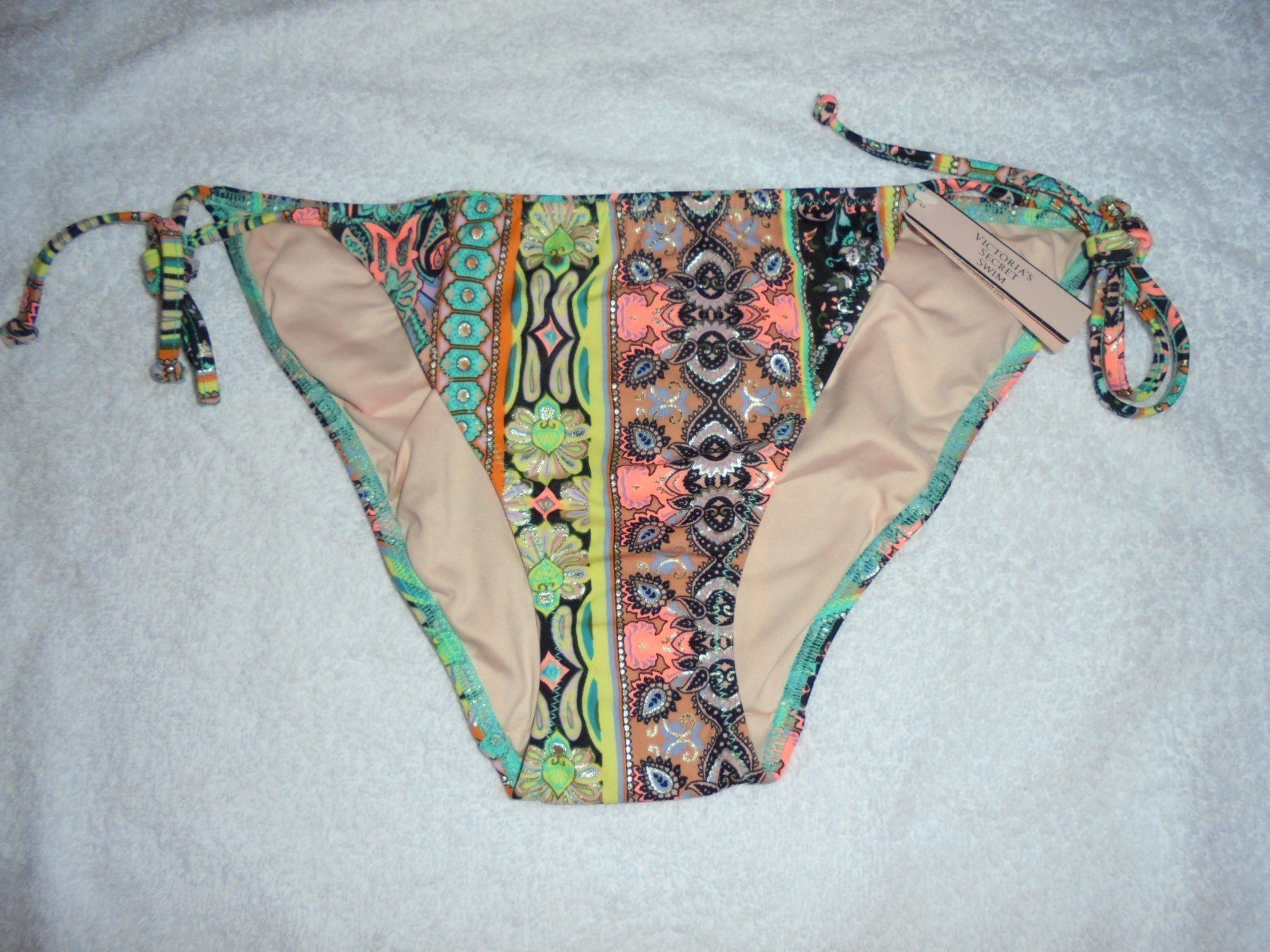 Victoria's Secret Badekleider & Bikinis: VICTORIA'S SECRET BIKINI-HOSE GRÖSSE S – Neu und originalverpackt aus Aarau Rohr von PinkSchwein