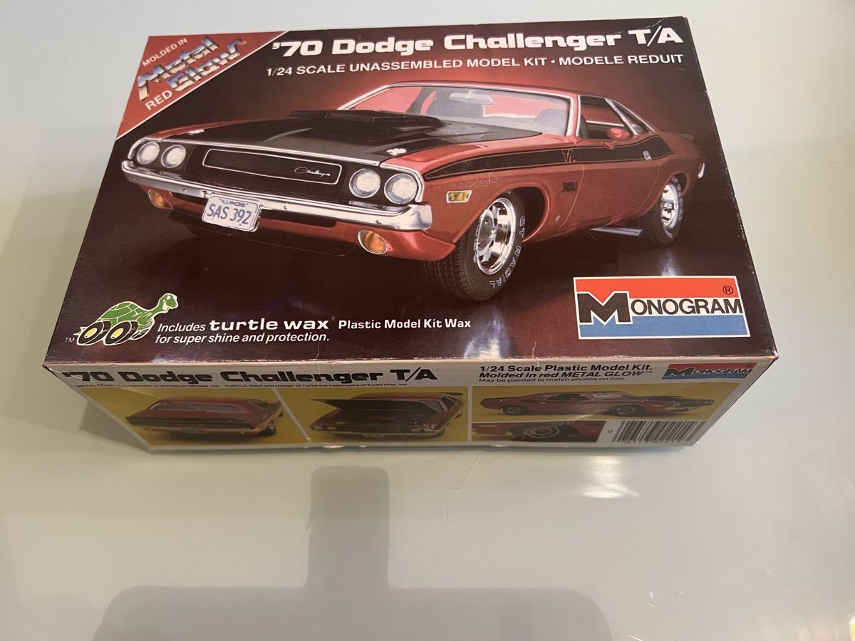 Modellini d'auto: 1970 Dodge Challenger T/A , Monogramm – Nuovo e nell'imballaggio originale da Halden venduto da Satellite