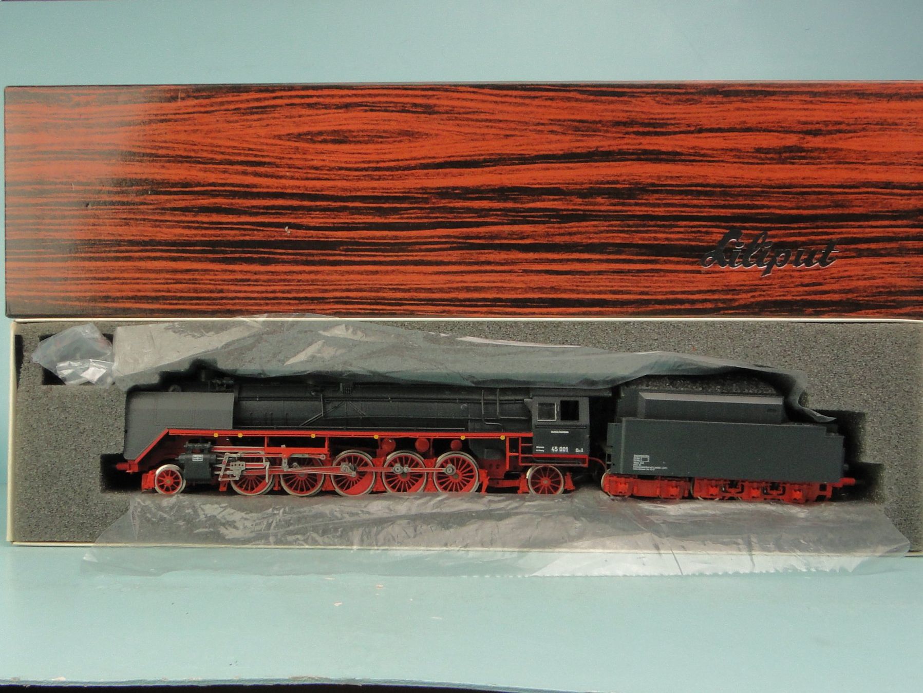 Liliput Modellini di ferrovie: Liliput H0 45 00 BR 45 – Usato da Bülach venduto da cann11 1