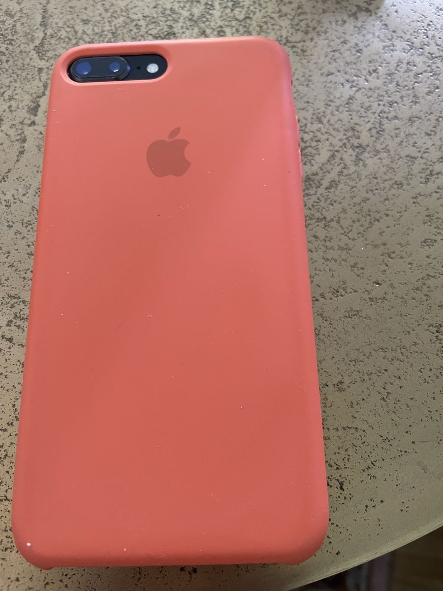 Apple Telefoni cellulari / Smartphones: iPhone 8 Plus 256GB guter Zustand – Usato da Luzern venduto da M.Ai 1
